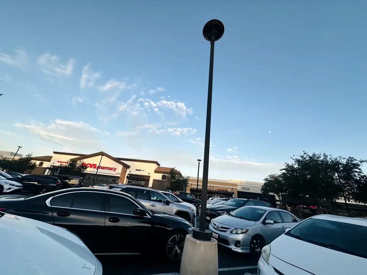 Parking Lots & Large Areas